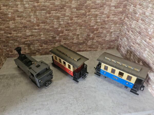Zugset LGB 2070D "U.43" + 2 Personenwagen – Bild 3