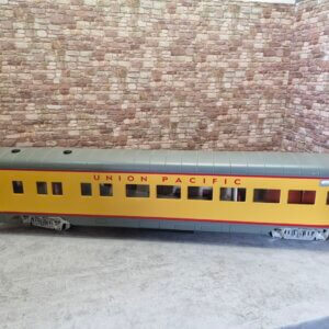 LGB 31590 Streamliner Observation Car UP