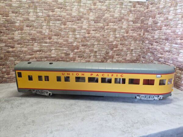 LGB 31590 Streamliner Observation Car UP